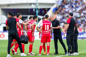 صدمین شهرآورد تهران دیدار تیم‌های استقلال و پرسپولیس - هفته بیست و هفتم لیگ برتر