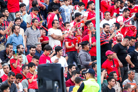 صدمین شهرآورد تهران دیدار تیم‌های استقلال و پرسپولیس - هفته بیست و هفتم لیگ برتر