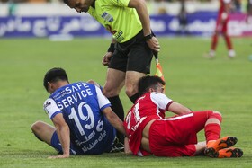 صدمین شهرآورد تهران دیدار تیم‌های استقلال و پرسپولیس - هفته بیست و هفتم لیگ برتر