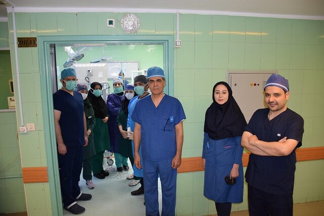 انجام عمل جراحی نادر سرطان پروستات در تبریز