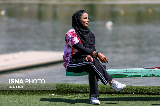 یک ساعت در دریاچه آزادی با شهلا بهروزیراد