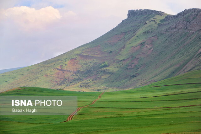 چشماندازهای طبیعی شهرستان گرمی