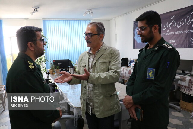 وظایف و تاثیرات سپاه پاسداران فراتر از یک نیروی نظامی است