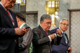 در حاشیه‌ی کنفرانس مشترک خبری معاون اول رییس جمهور و نخست وزیر قزاقستان