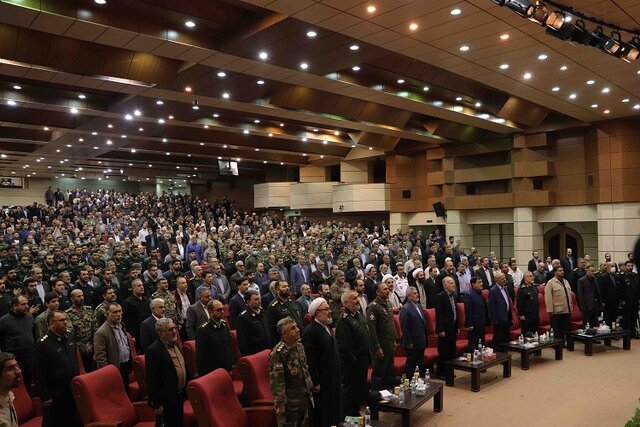 شهید شفیع زاده از نمونههای عملی و بارز وحدت بین ارتش و سپاه بود