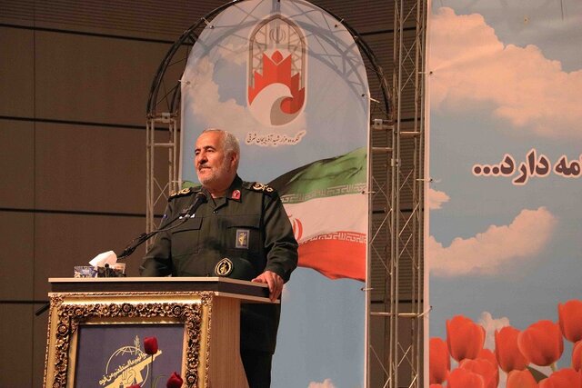 شهید شفیع زاده از نمونههای عملی و بارز وحدت بین ارتش و سپاه بود