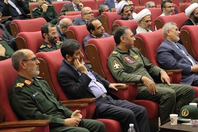 شهید شفیع زاده از نمونههای عملی و بارز وحدت بین ارتش و سپاه بود