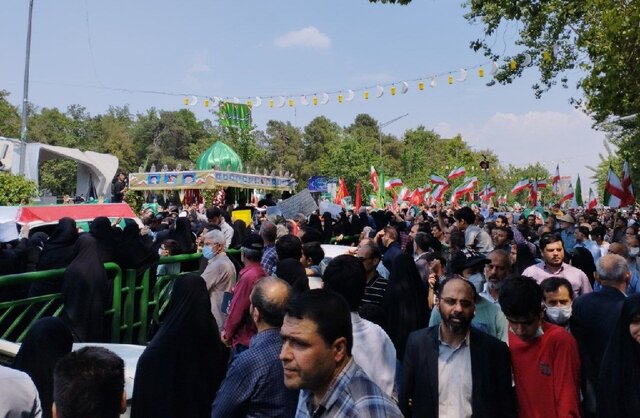 پیکر «جان وطن» در نماز جمعه تهران تشییع شد