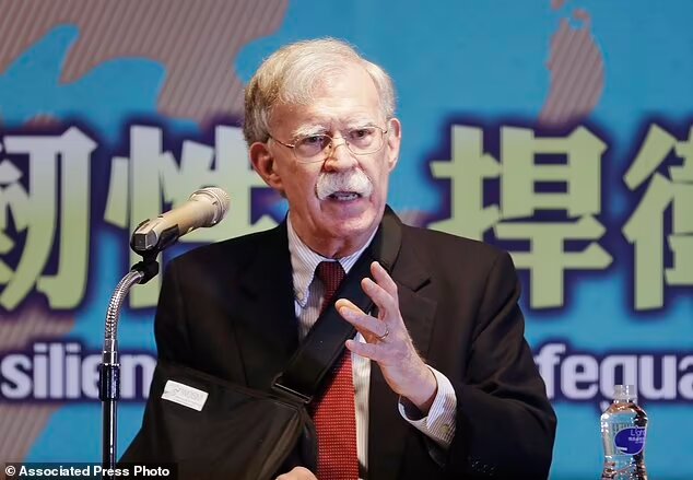 جان بولتون از نزدیکتر شدن روابط آمریکا با تایوان حمایت کرد جان بولتون از نزدیکتر شدن روابط آمریکا با تایوان حمایت کرد