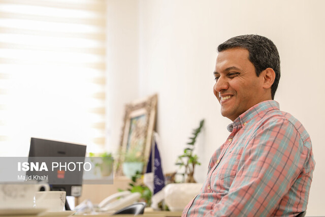 مربی علم سحر و جادو ندارد/ خودم را مدیون لازلو میدانم