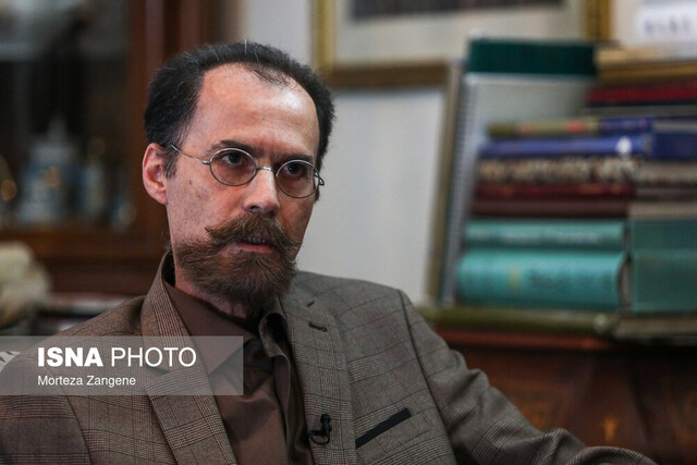 همه دنیا خطوط ایرانی را قبول دارند چرا شما به هیچ انگاشتید؟!