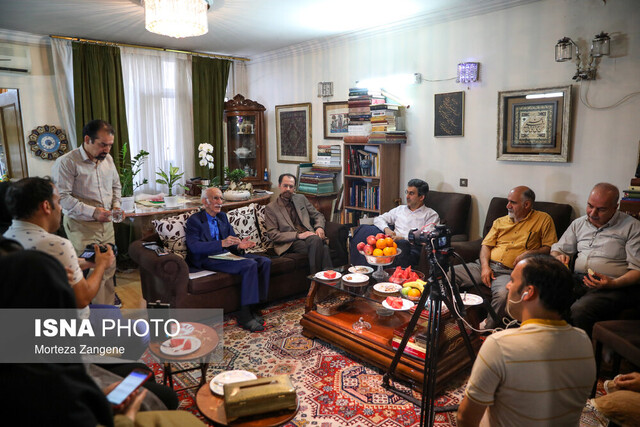 همه دنیا خطوط ایرانی را قبول دارند چرا شما به هیچ انگاشتید؟!