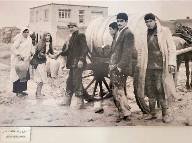 نمایشی از «کار در ایران» با قرض و بدهکاری!