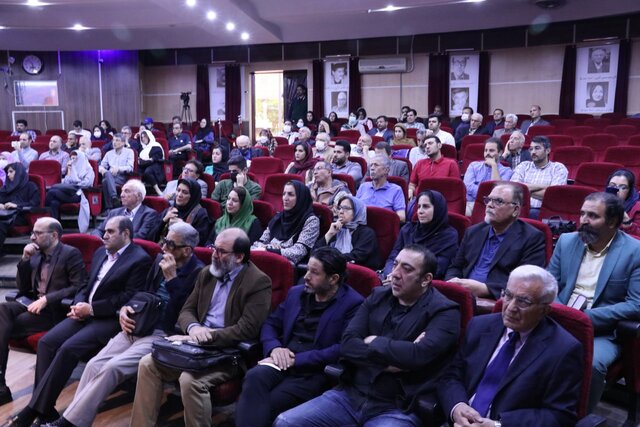 مردی که صد سال عمر کمش بود