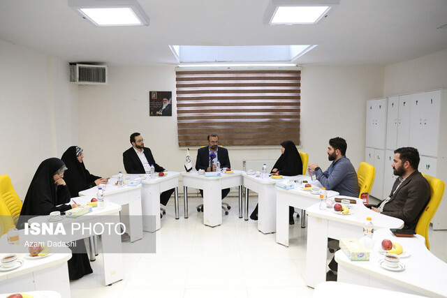 معاون سیاسی، امنیتی استاندار قزوین با خبرنگاران ایسنا دیدار و گفتوگو کرد