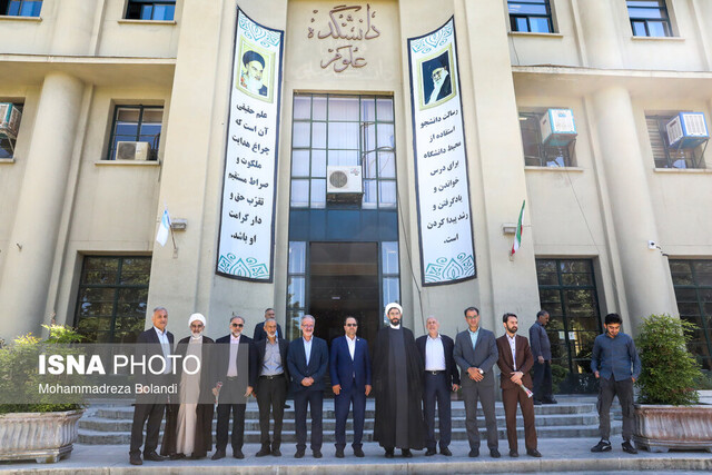 بازدید رئیس نهاد رهبری در دانشگاهها از کلاسهای درس دانشگاه تهران