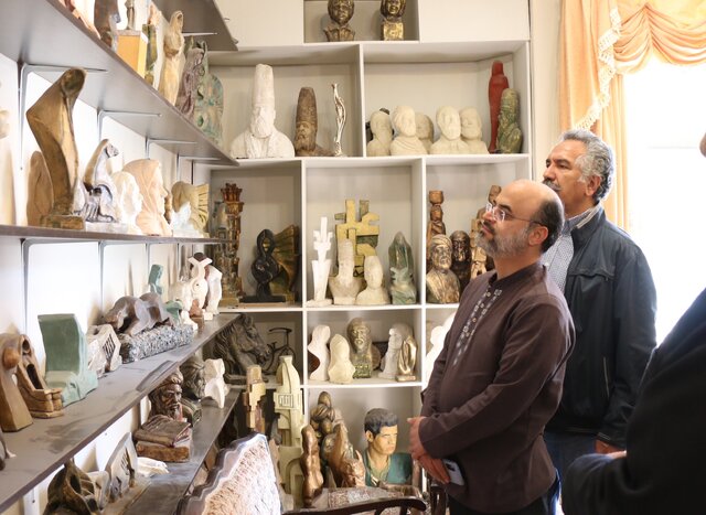 تا زلزله نیامده، مجسمهها را نجات دهید