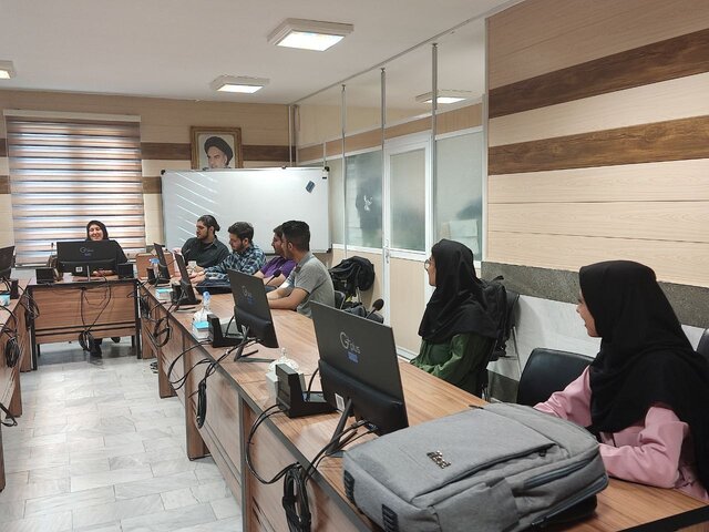 دومین جلسه نشست دبیران کانونهای فرهنگی علومپزشکی زنجان برگزار شد