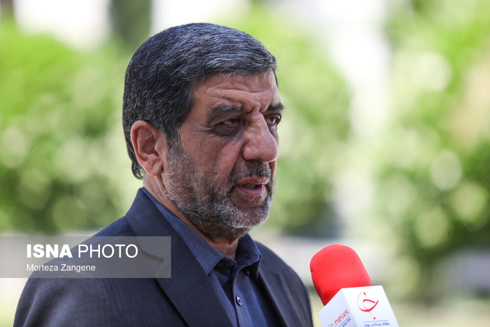 ضرغامی خبر داد: مدیر حافظیه آزاد شد