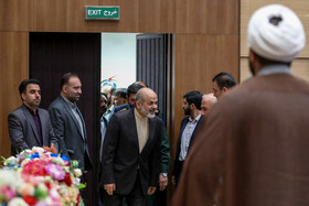ورود احمد وحیدی، وزیر کشور به همایش علمی محله اسلامی