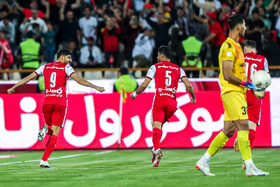هفته بیست و هشتم لیگ برتر فوتبال؛ پرسپولیس - پیکان