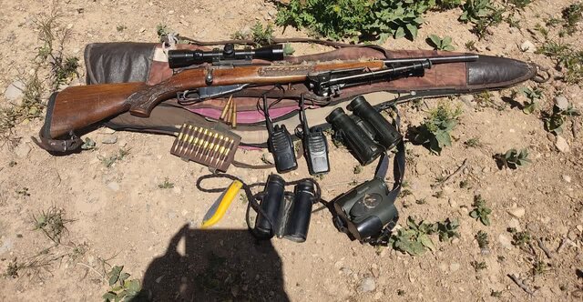 تجهیزات کشف شده از شکارچیان سرخه ای