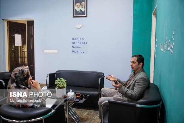 لزوم تبیین اهمیت فعالیت در حوزه هستهای برای مردم