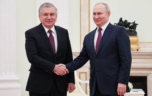 پوتین و جباروف بر توسعه تاسیسات نظامی روسیه در قرقیزستان تاکید کردند