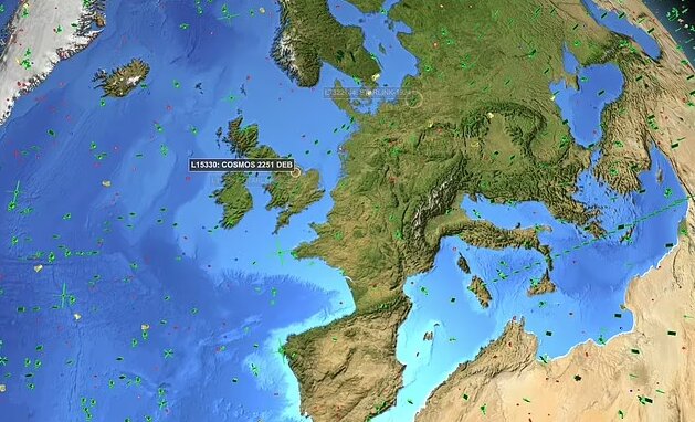 زبالههای فضایی اطراف زمین را در این نقشه ببینید