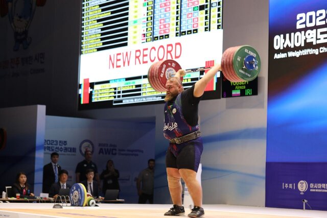 سهم ناچیز وزنهبرداری ایران از جنگ تمام عیار المپیکیها