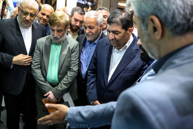 آغاز به کار نمایشگاه نفت، گاز و پتروشیمی با حضور معاون اول رییس جمهور