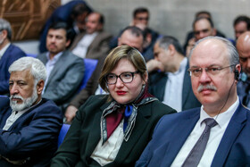 آغاز به کار نمایشگاه نفت، گاز و پتروشیمی با حضور معاون اول رییس جمهور