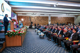 آغاز به کار نمایشگاه نفت، گاز و پتروشیمی با حضور معاون اول رییس جمهور