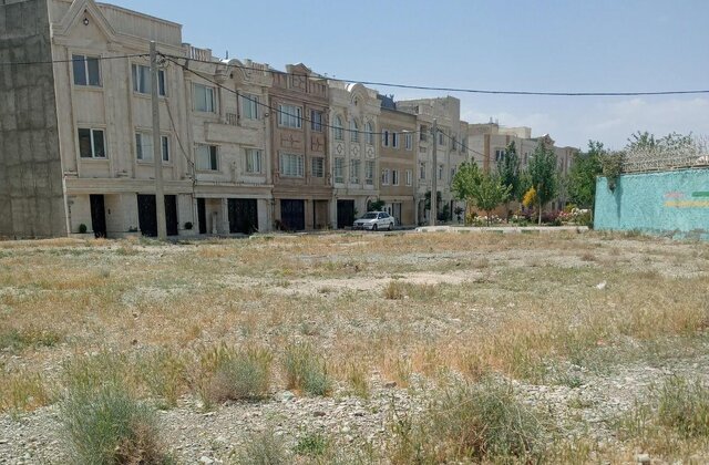 زمینهای رها یا معادن طلا؟!