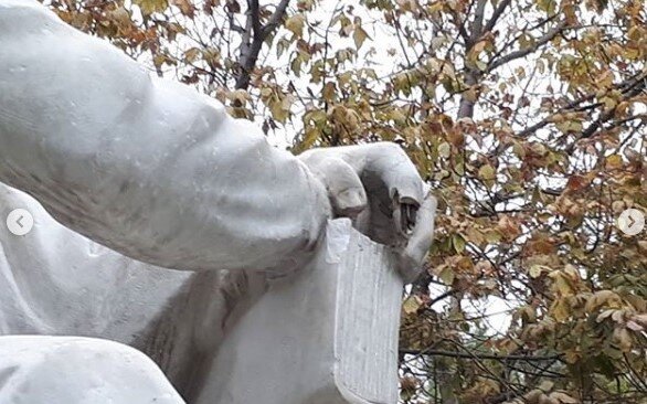 به خیام در پارک لاله خوش می گذرد؟