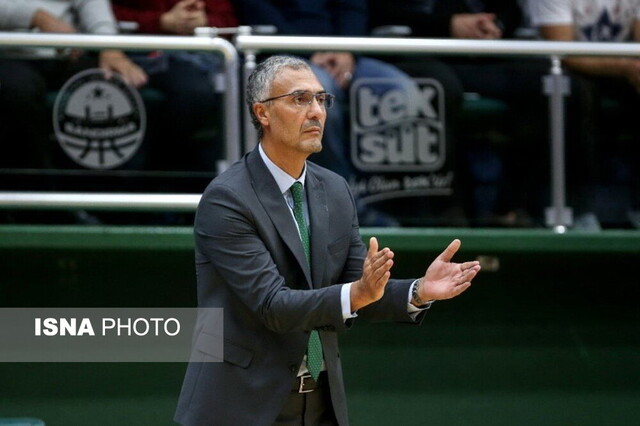 دمیر: فضای بسکتبال ایران محدود شده است