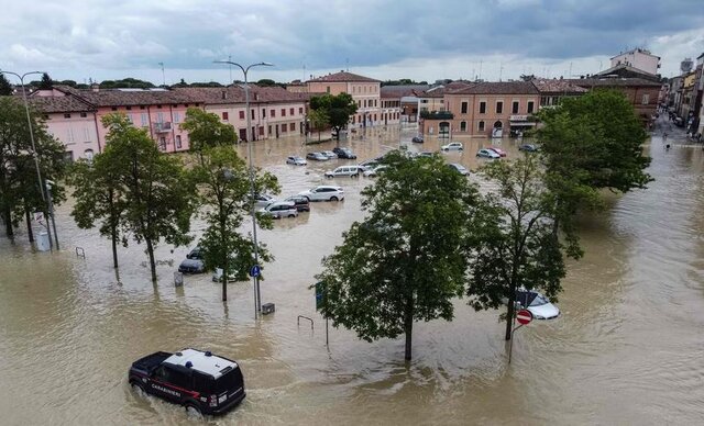 ۱۳ کشته و هزاران آواره در سیلاب شدیدِ ایتالیا