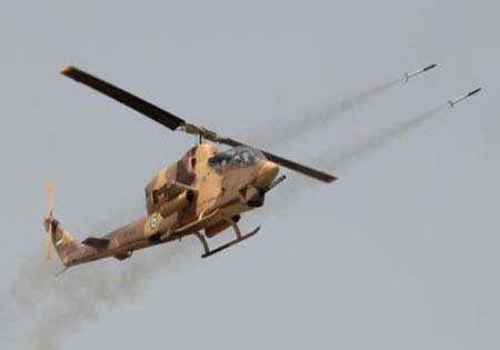 تصویر تزیینی است این خلبان ایرانی در دل عراقیها فرود آمد