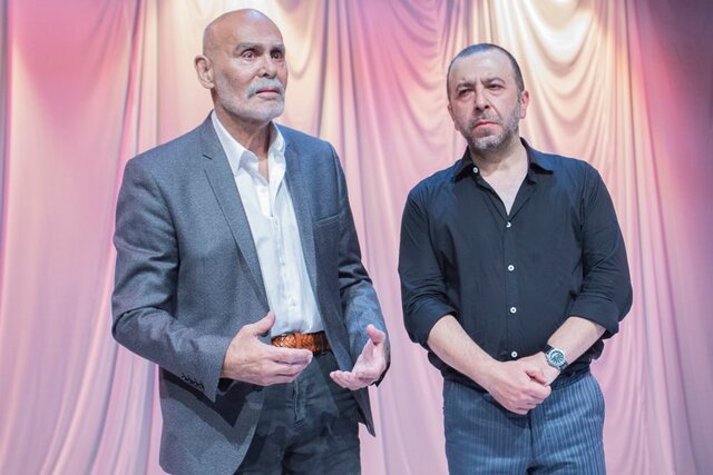 عکس از پرتو جغتایی جمشید هاشمپور: شرم میکنم بگویم هنرپیشهام