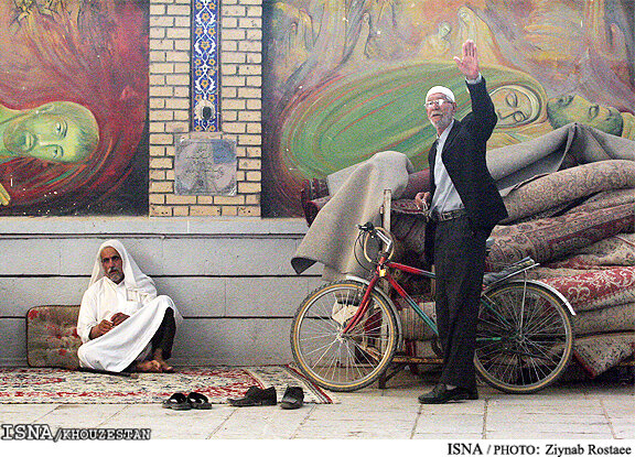 قصّۀ دیوارنگارههای مسجد جامع خرمشهر چیست؟