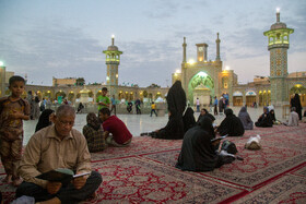 حرم حضرت فاطمه معصومه(س) در آستانه افطار - خردادماه 1394