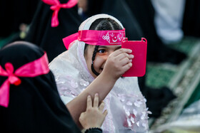 همایش بزرگ دختران کرامت (حجاب و عفاف) به مناسبت بزرگداشت روز دختر با حضور ۳ هزار دانش آموز دختر، یکشنبه ۳۱ اردیبهشت، در حرم شاه عبدالعظیم حسنی (ع) شهر ری برگزار شد.