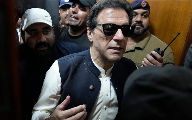 دادگاهی در پاکستان برای عمران خان حکم مصونیت از بازداشت صادر کرد