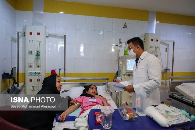 عکس آرشیوی است. ارائه خدمات درمانی به بیش از ۵ هزار زائر امام رضا(ع) در ایام دهه پایانی ماه صفر