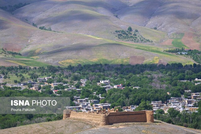 تویسرکان با ۱۰ مرکز اقامتی آماده پذیرش گردشگران است