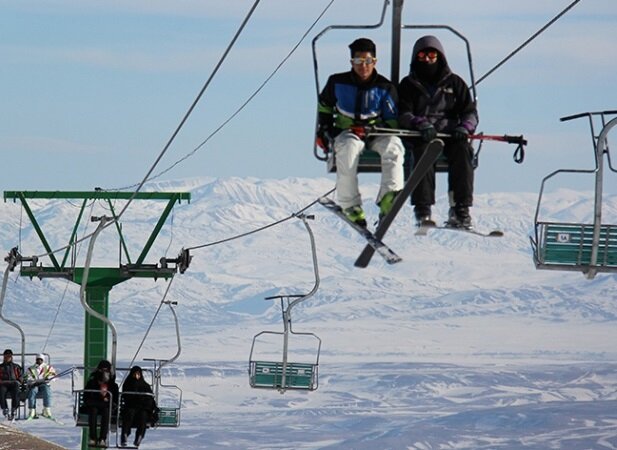 عمده درخواستهای مالک مجموعه آلوارس مهرگان بحق است/ پیست اسکی آلوارس بینالمللی میشود