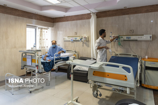 عکس آرشیوی است. بیمارستان مهرگان مشهد با مجوز موقت در حال فعالیت است