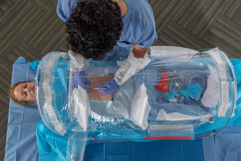 اتاق عمل سیار ابداع شد