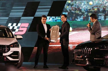 آریزو 5 جدید اسپرت رسماً توسط امویام رونمایی شد