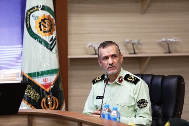 کشف محموله ترامادول از لوازم خانگی در فرودگاه امام خمینی (ره) کشف محموله ترامادول از لوازم خانگی در فرودگاه امام خمینی (ره)